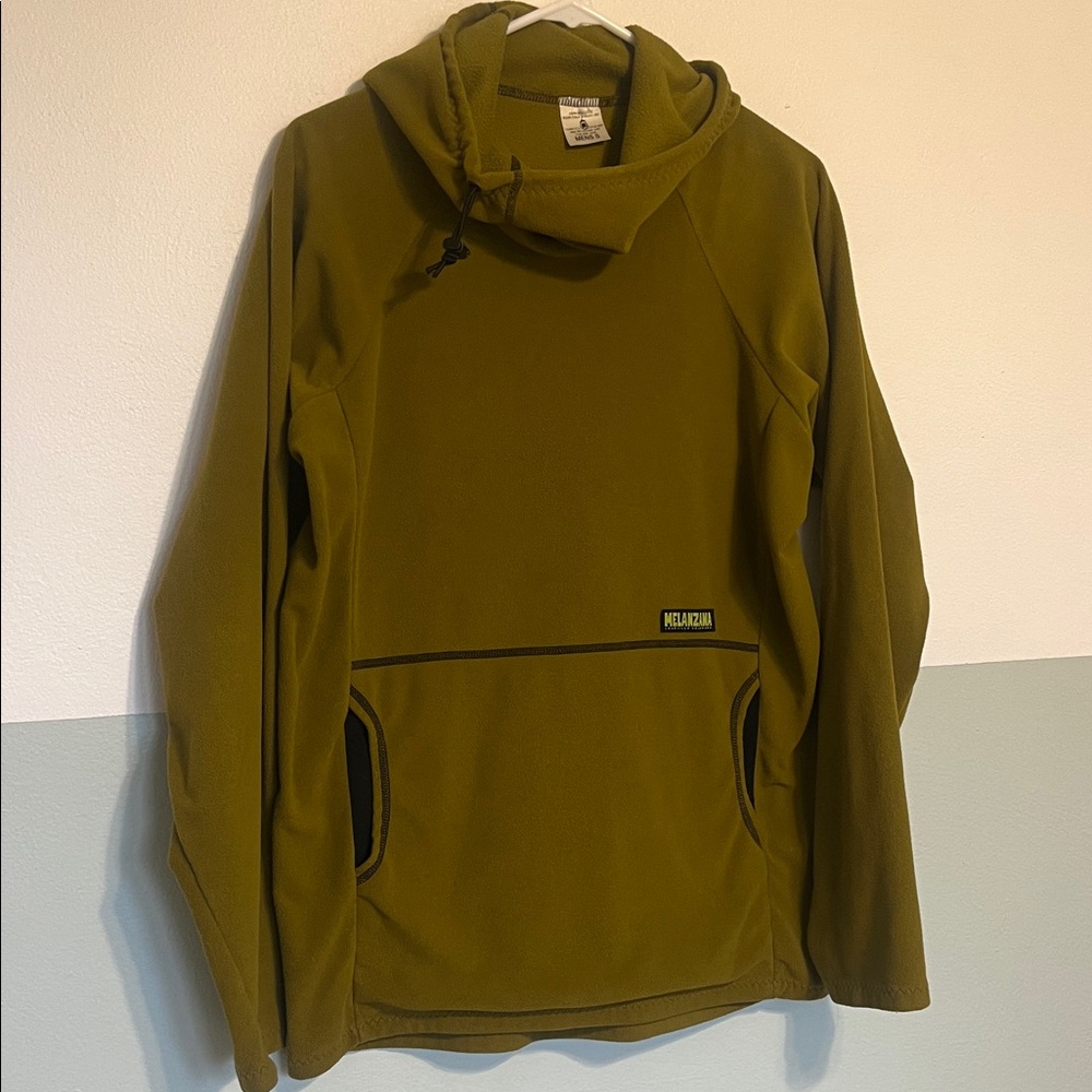 Melanzana Men’s Small olive green wind pro hoodie